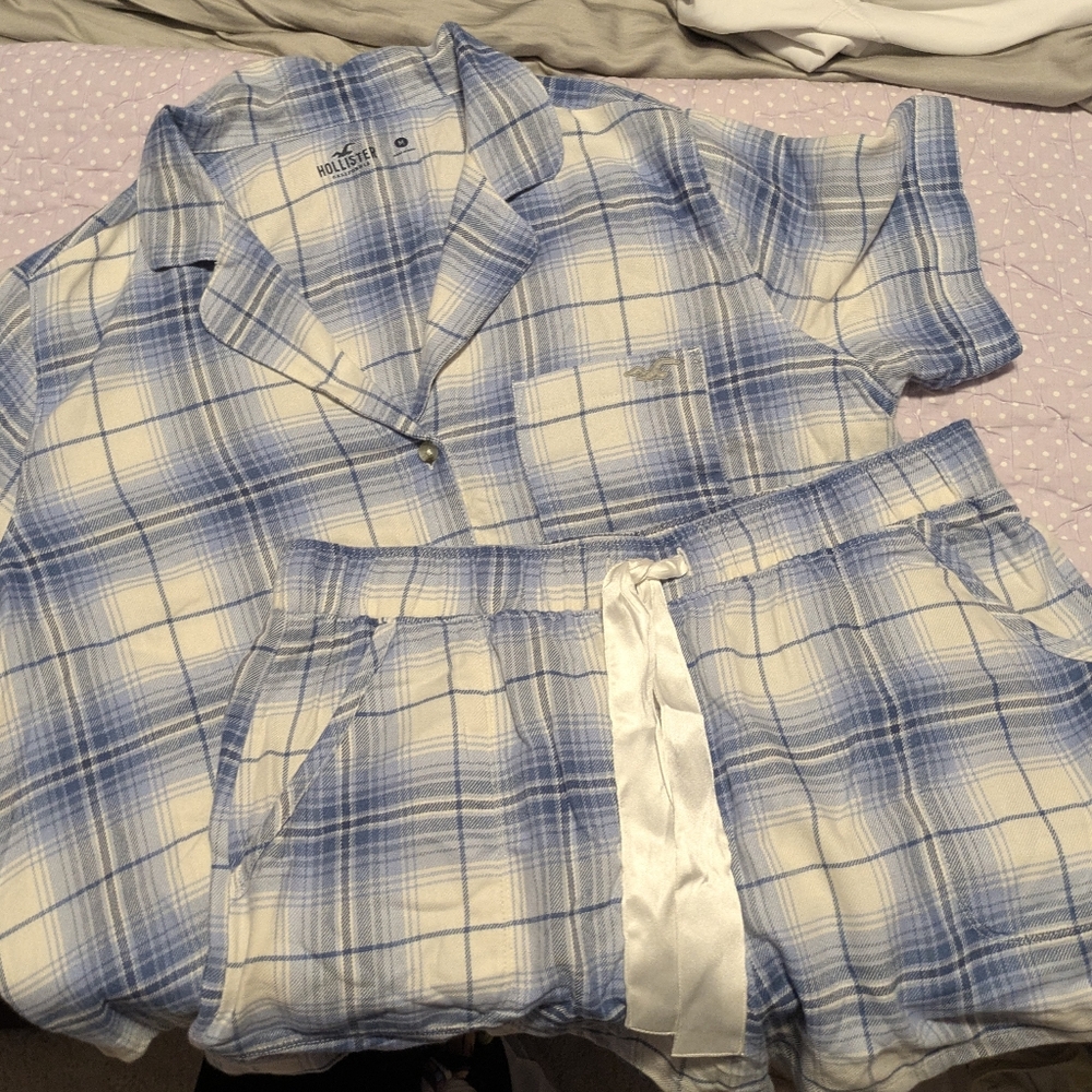Hollister Pajama Set Size M
